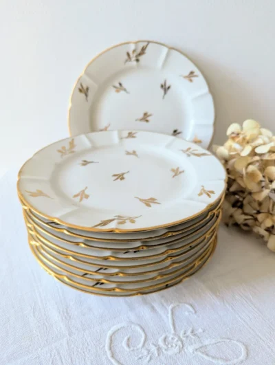Assiettes à dessert porcelaine de Limoges 19 cm avec bord doré