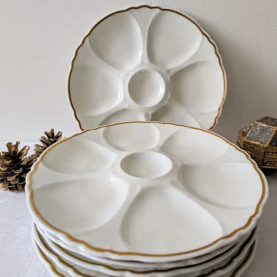 Lot de 6 assiettes à huîtres Delvaux Limoges en porcelaine blanche et filet d’or