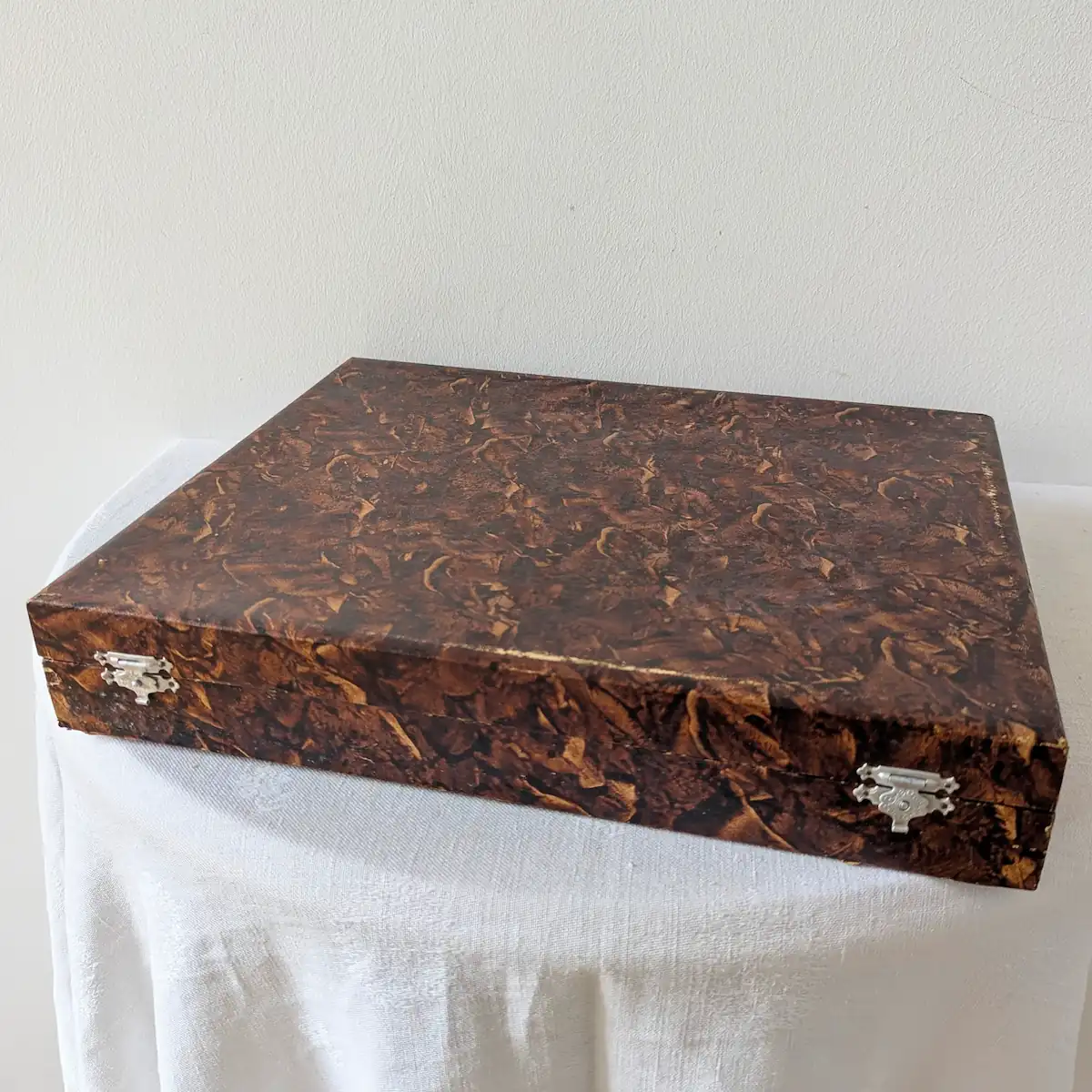 Coffret vintage restauré pour ménagère ancienne métal argenté