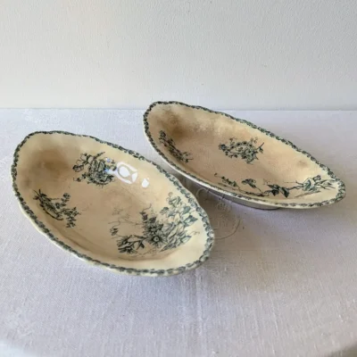 Deux raviers vintage décor floral vert manufacture Saint-Amand