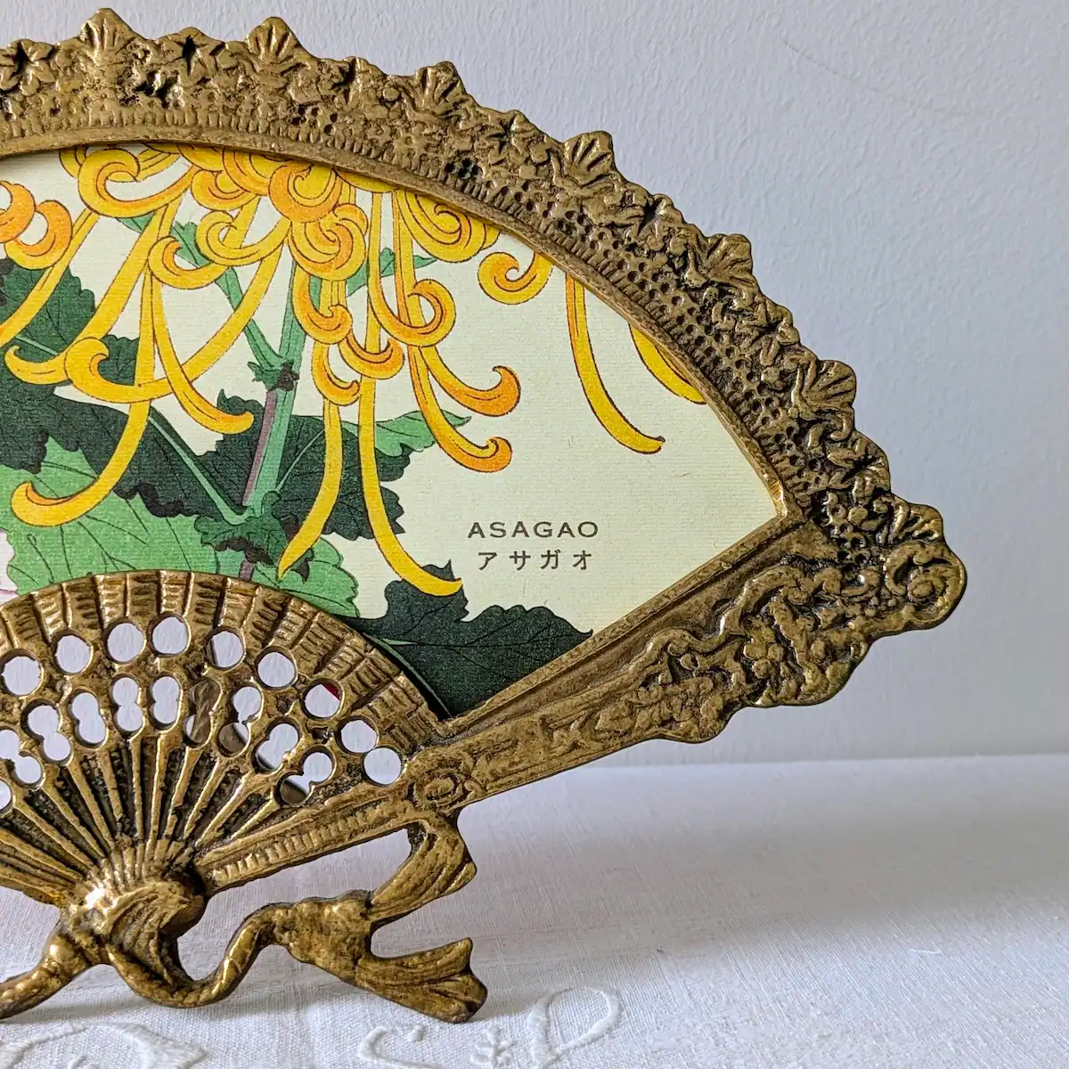 Illustration florale japonaise Asagao dans un cadre ancien