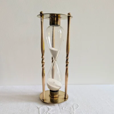 Grand sablier en laiton ancien 30 min style anglais