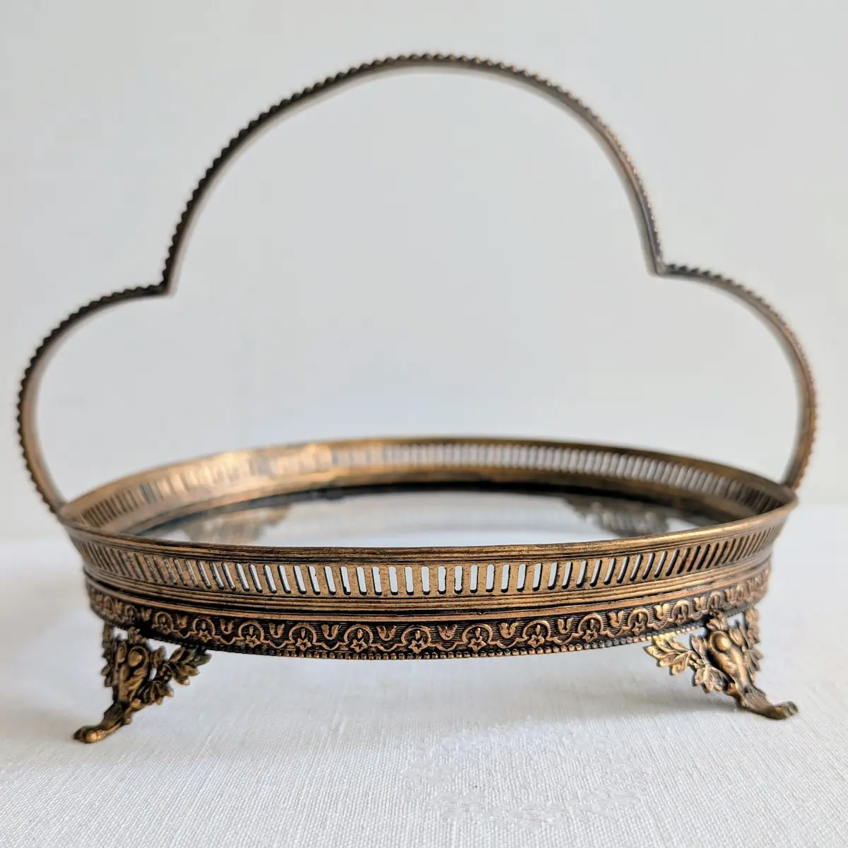 Plateau à anse ancien laiton et verre style Louis XVI