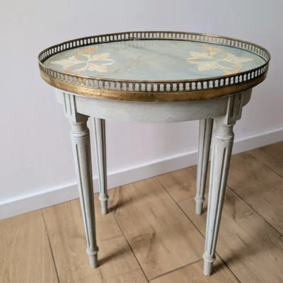 Table bouillotte Louis XVI patine bleu céladon
