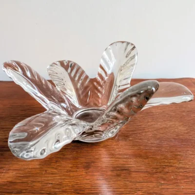 Coupe cristal fleur 6 pétales vue en angle