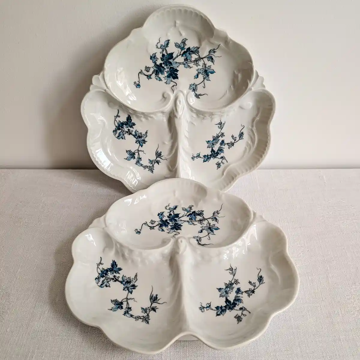 Paire de serviteurs 3 compartiments en porcelaine de Limoges Bernardaud modèle Saint Saens