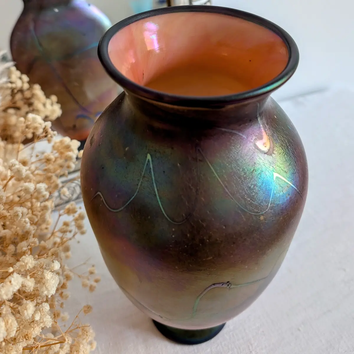 Col évasé et intérieur orangé du vase Jean-Pierre Mateus 1995